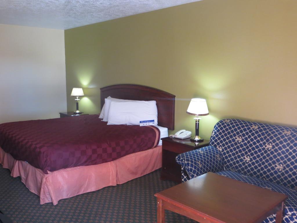 Americas Value & Motel 2*